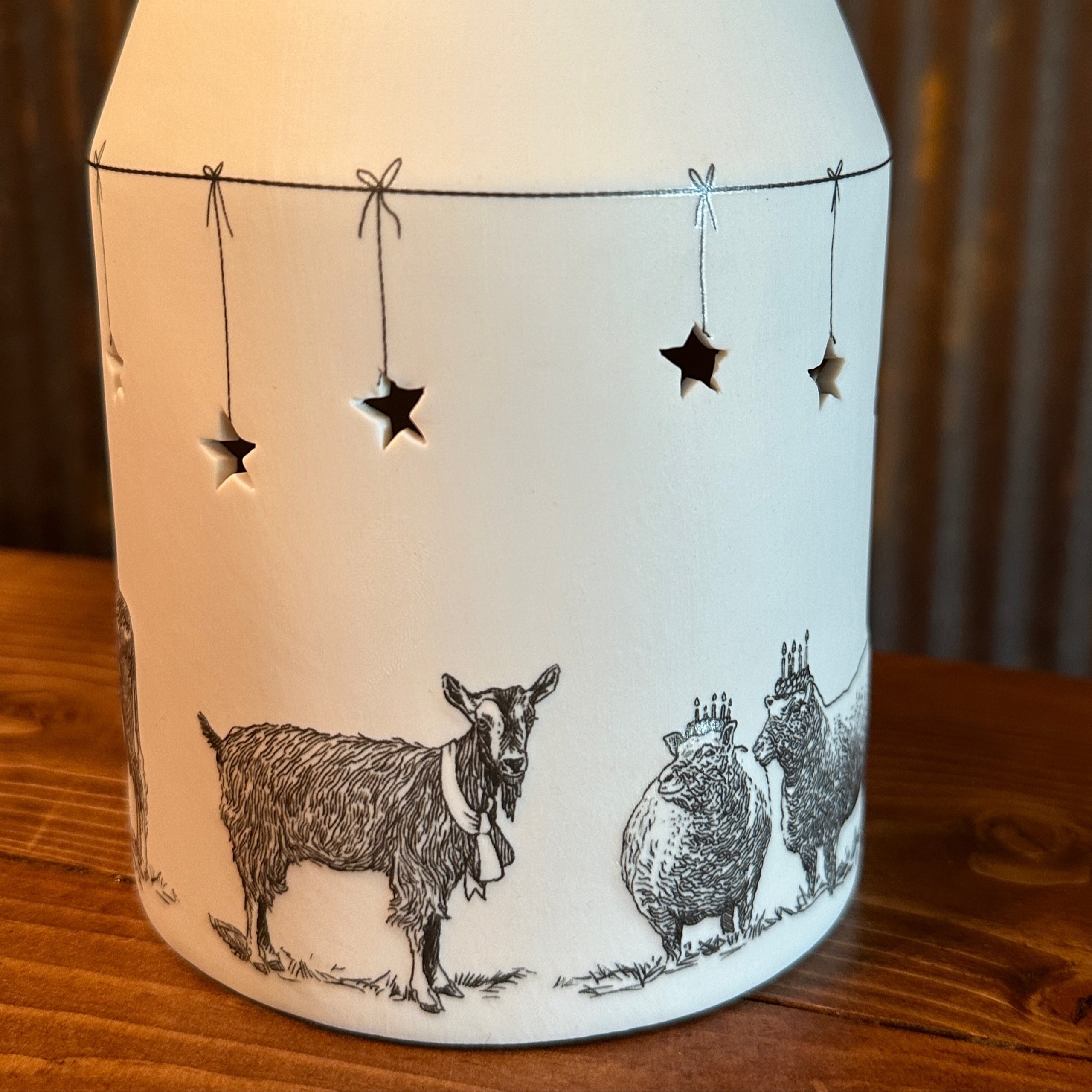 Farmhouse wax outlet warmer